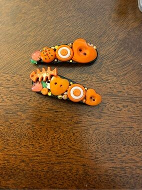 Orange Button and Heart Decorative Hair Clips